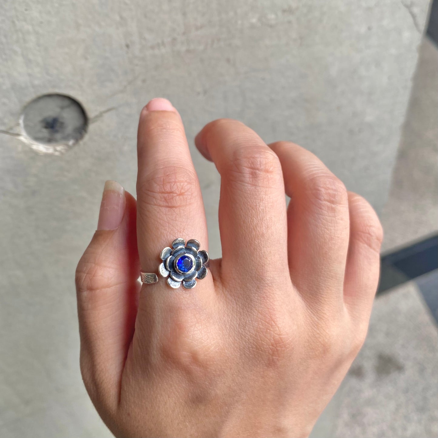 Flower design ring 3