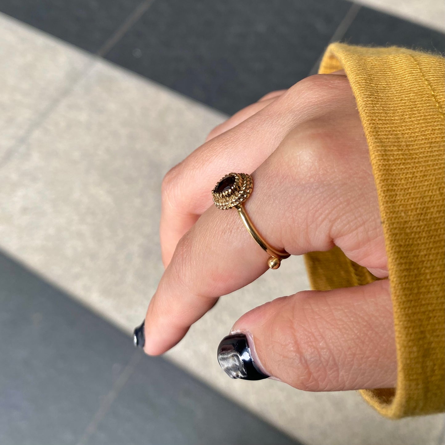 Brass petit ring〈brown〉