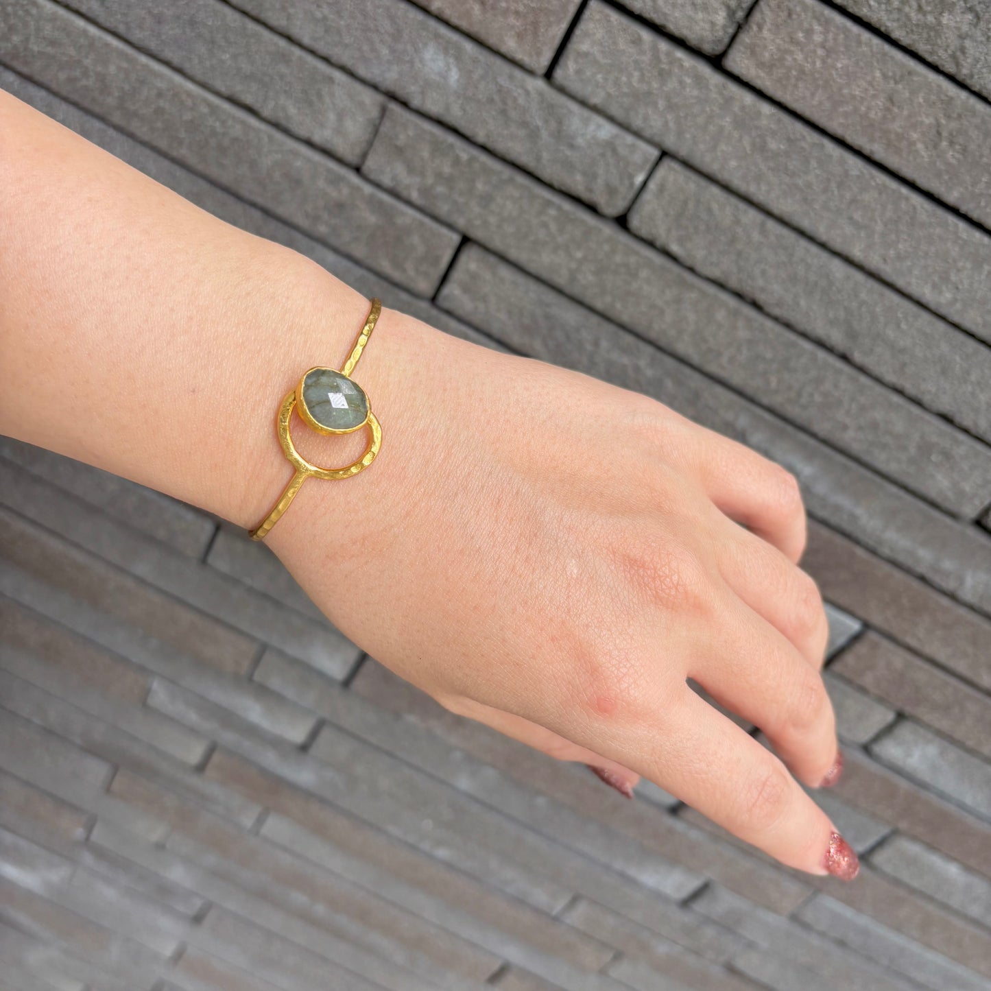 Brass 1stone bangle 2