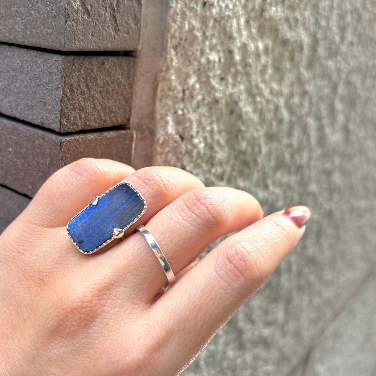 Big stone design ring 3