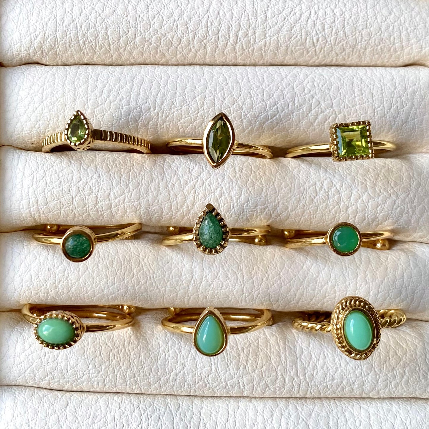Brass petit ring〈green〉
