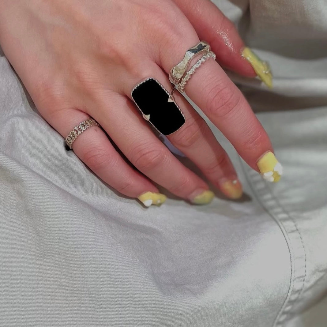 Big stone design ring 3