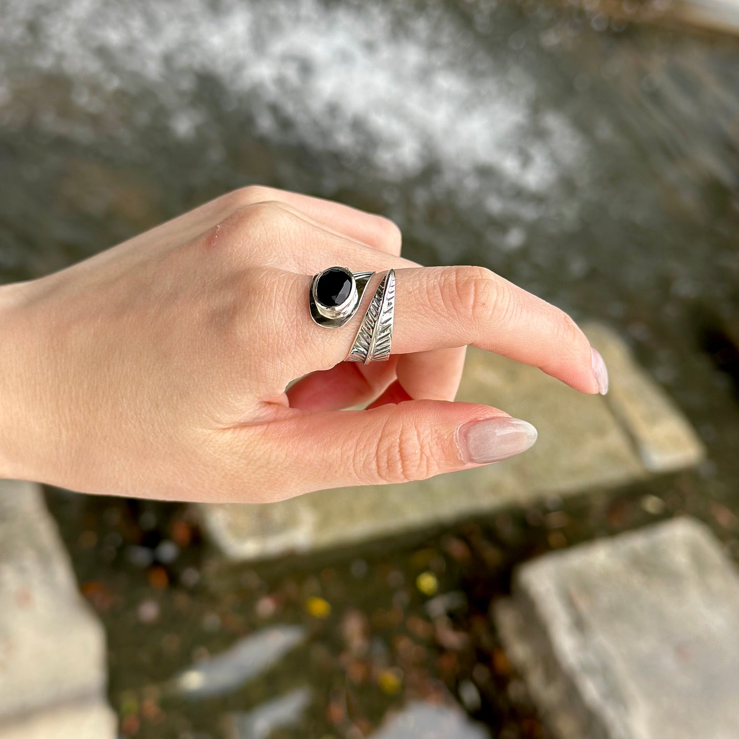 Feather design ring 2