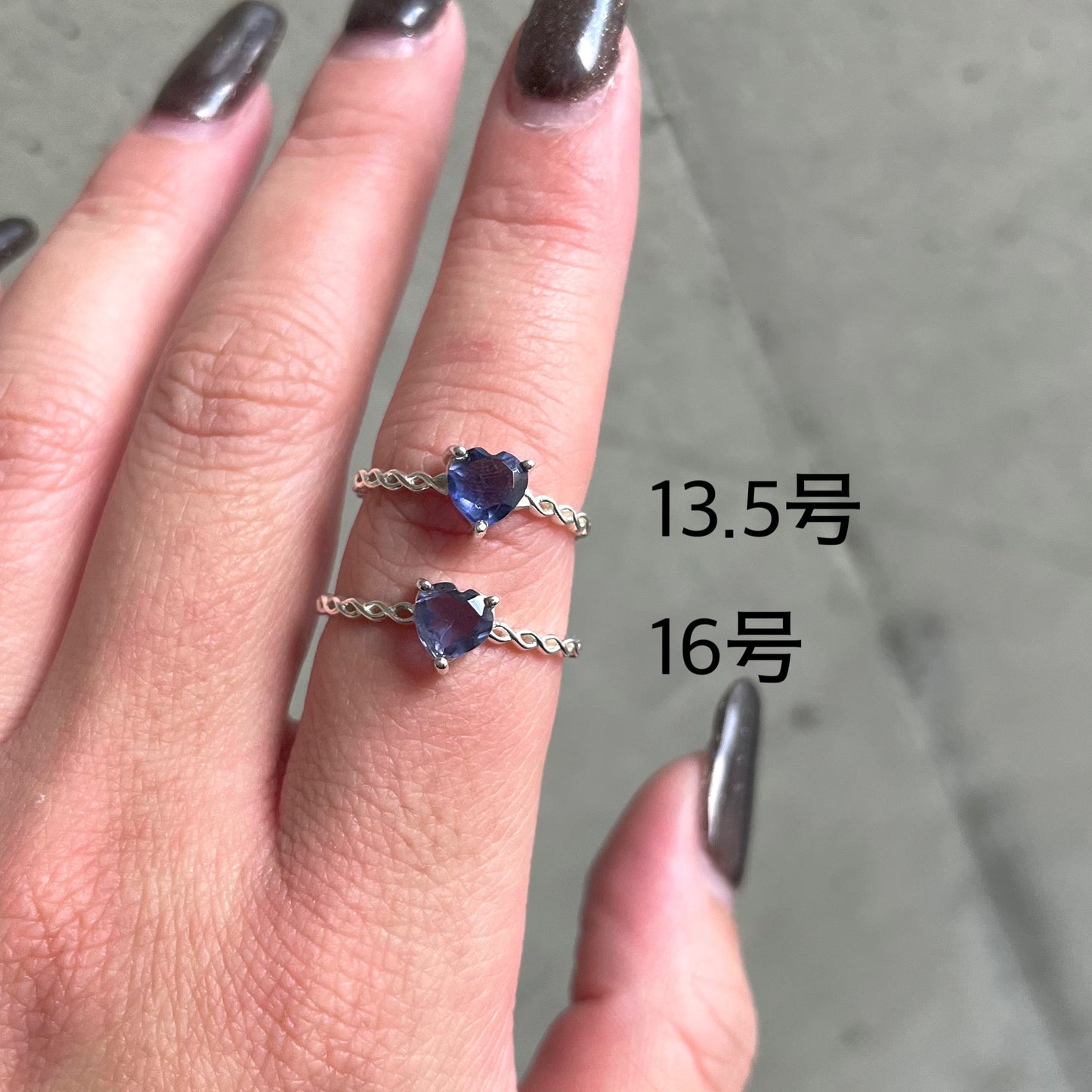 Heart petit ring 3