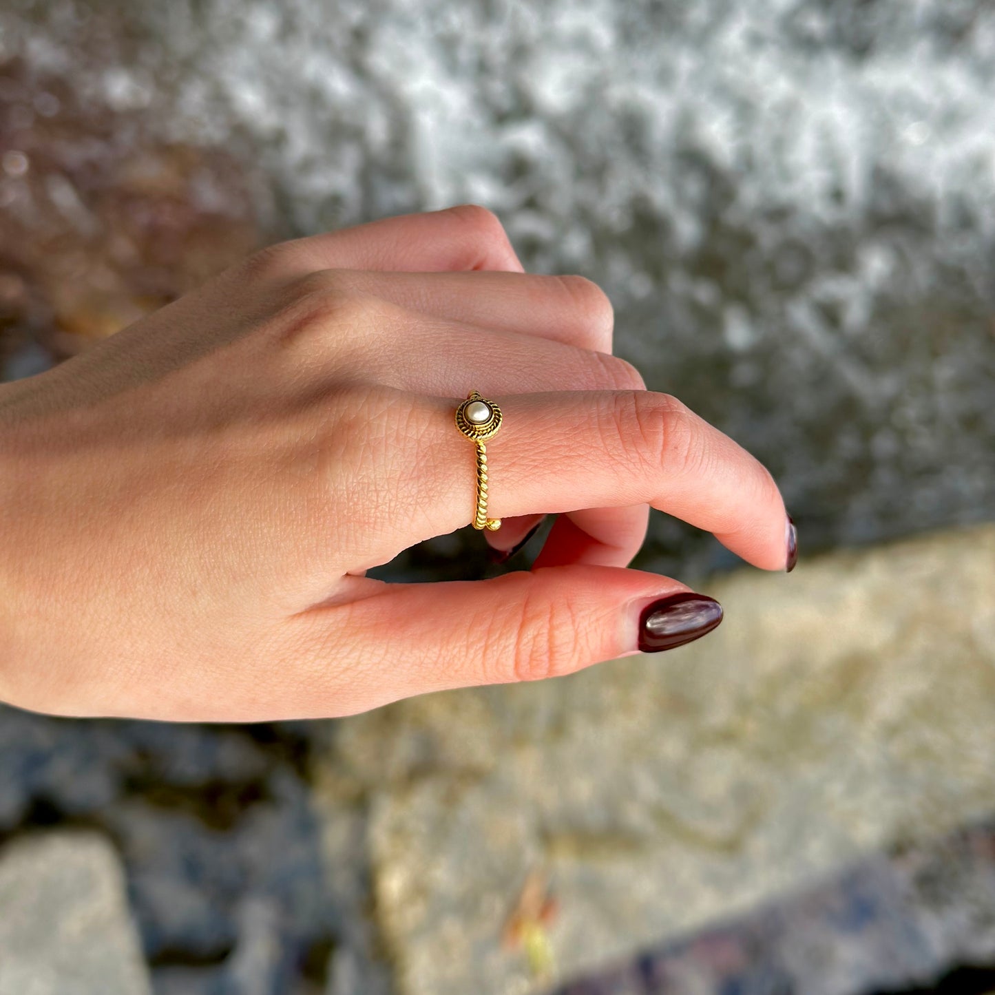 Brass petit ring 47