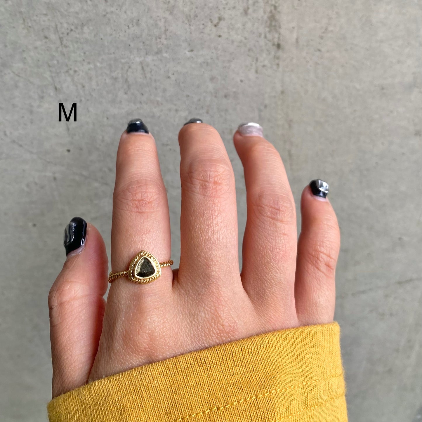 Brass petit ring〈brown〉