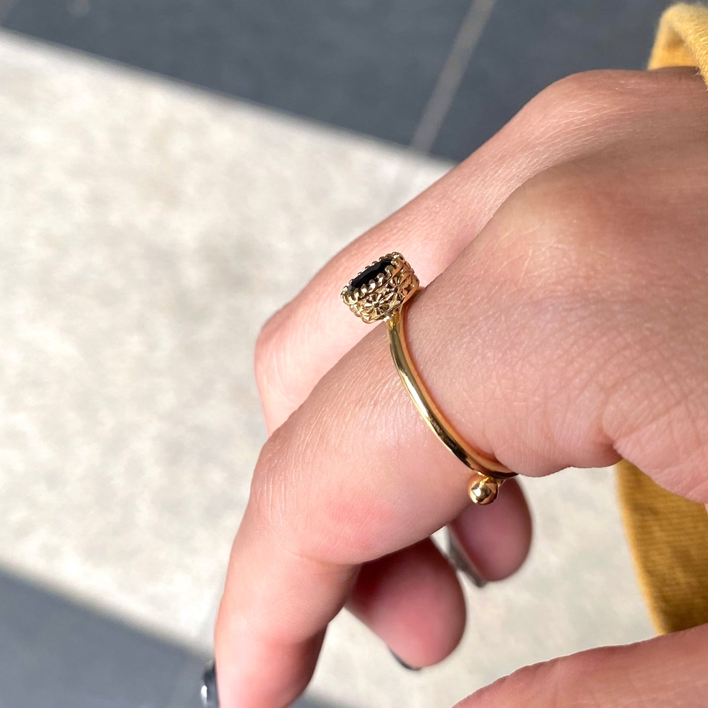 Brass petit ring〈gray/black〉
