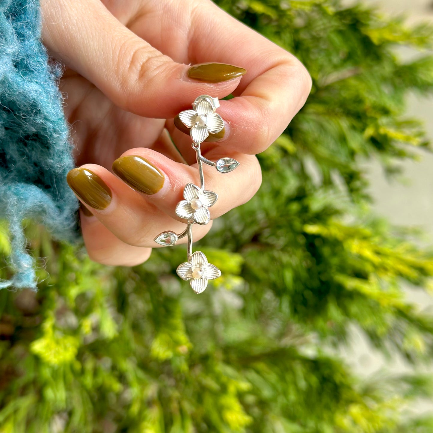 Flower design pierce