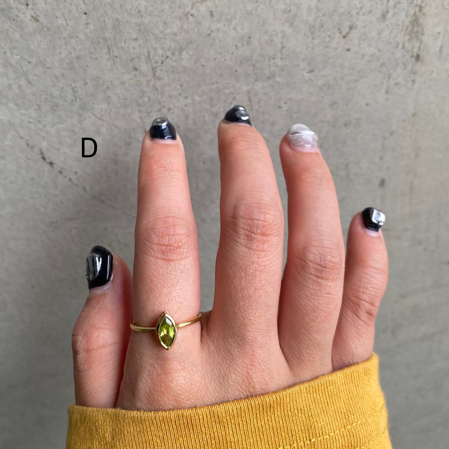 Brass petit ring〈green〉