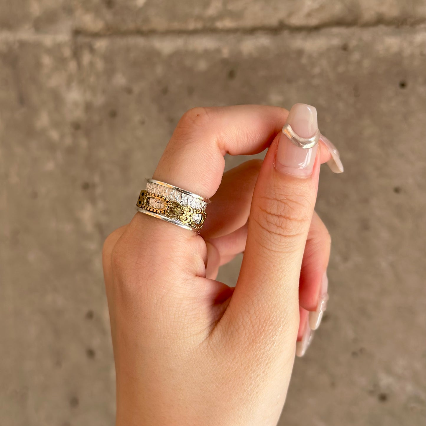 Rolling ring 22