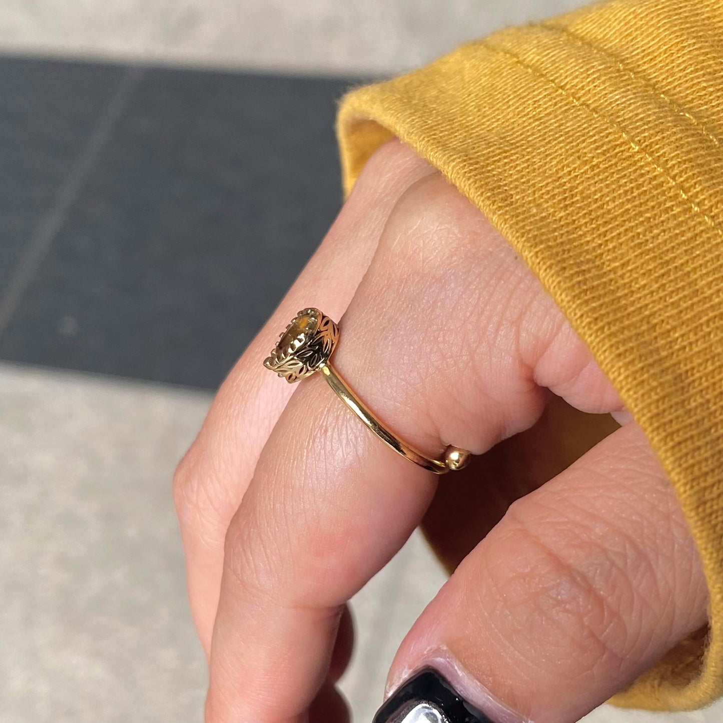 Brass petit ring〈yellow〉