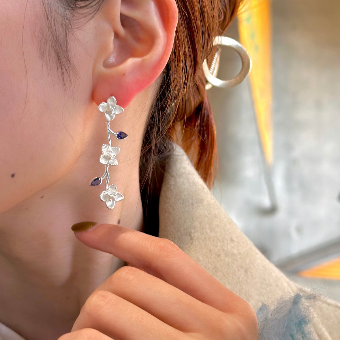 Flower design pierce