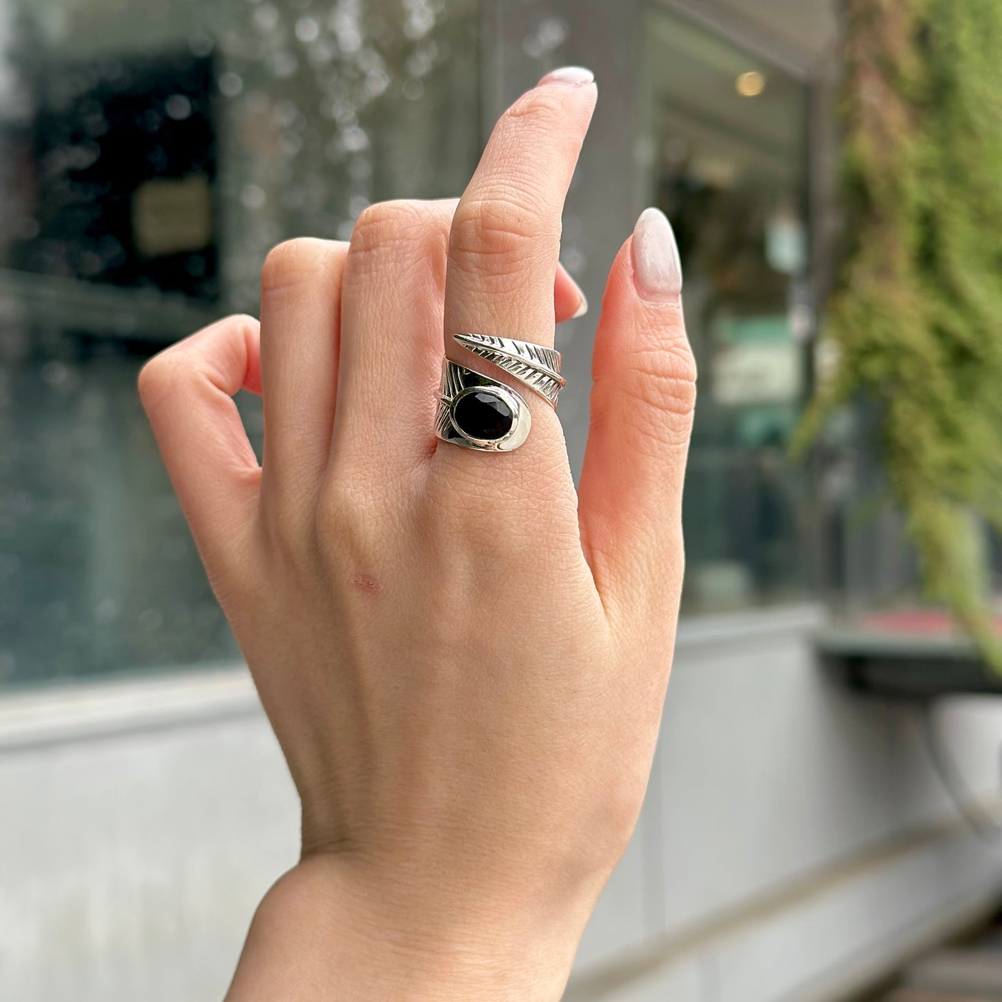 Feather design ring 2