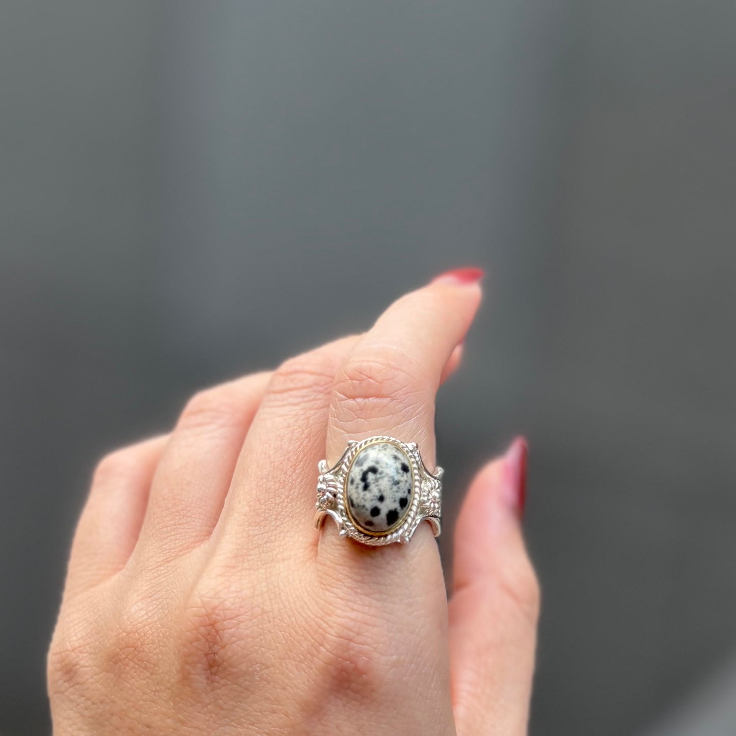 Connect ring〈 Beige & Black〉
