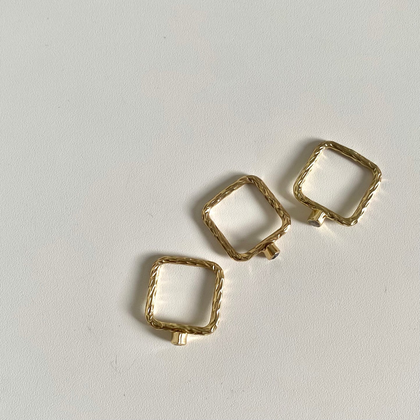 Brass square petit ring 3