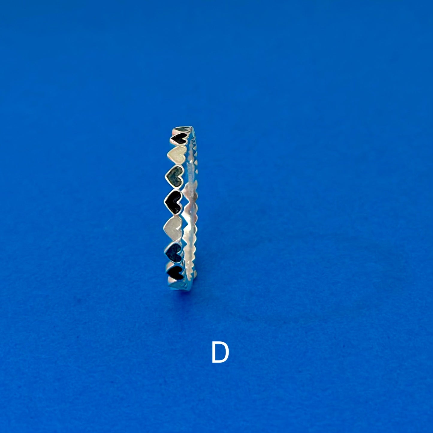 Heart enamel ring 1