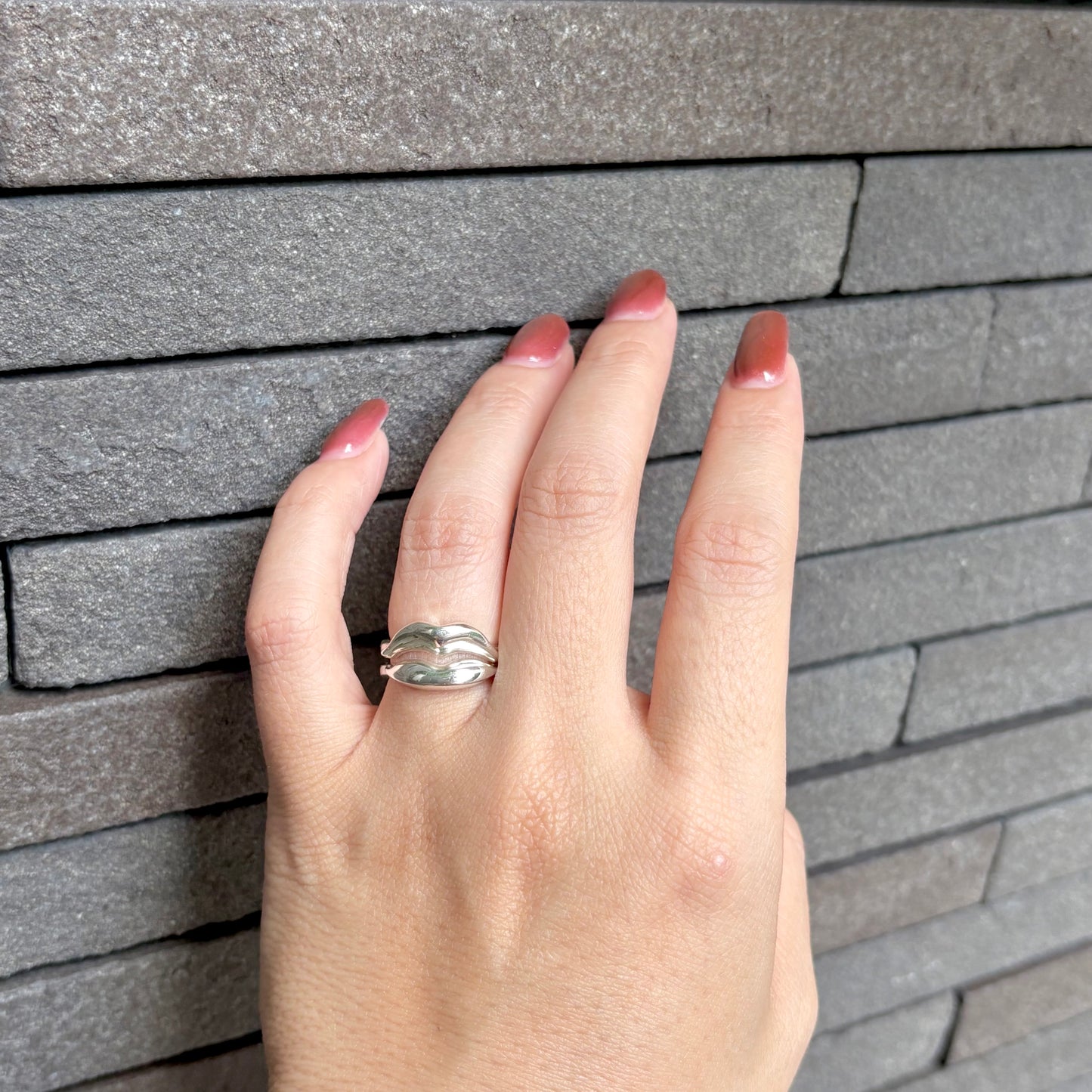 Lip plain ring 2