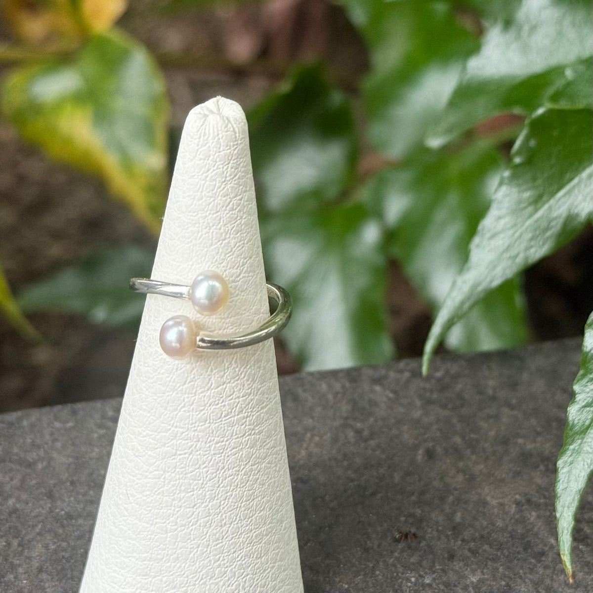 Pearl design ring 4