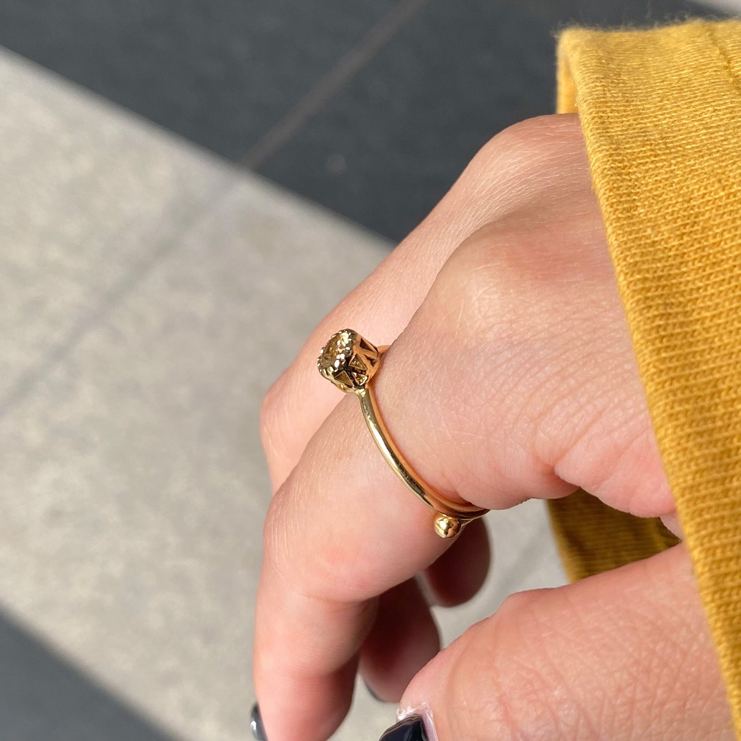 Brass petit ring〈yellow〉