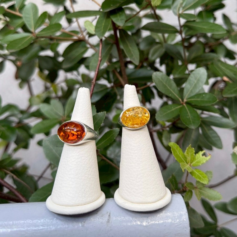 Amber design ring 3