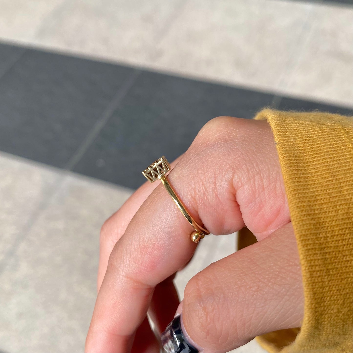 Brass petit ring〈brown〉