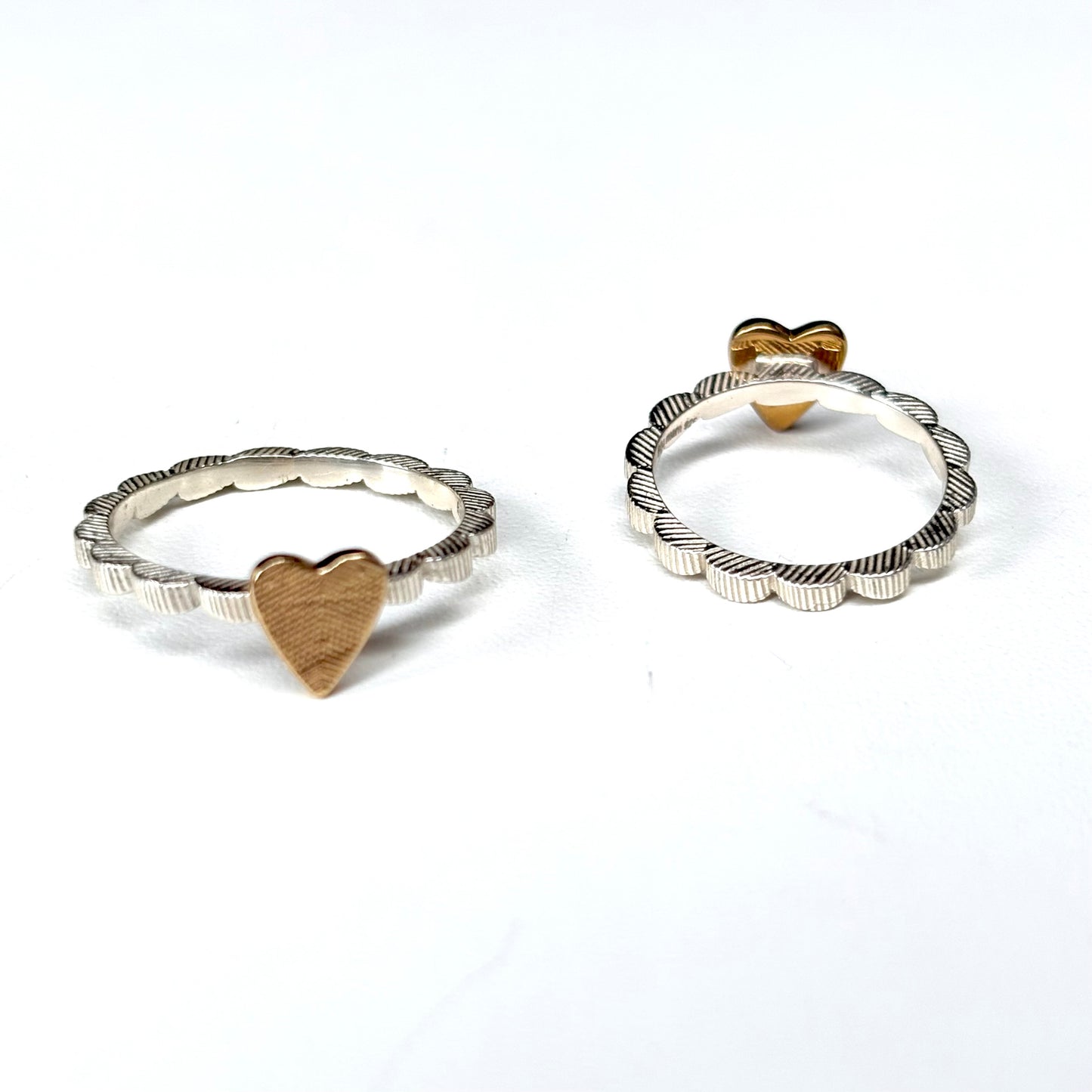 Heart plain ring 24