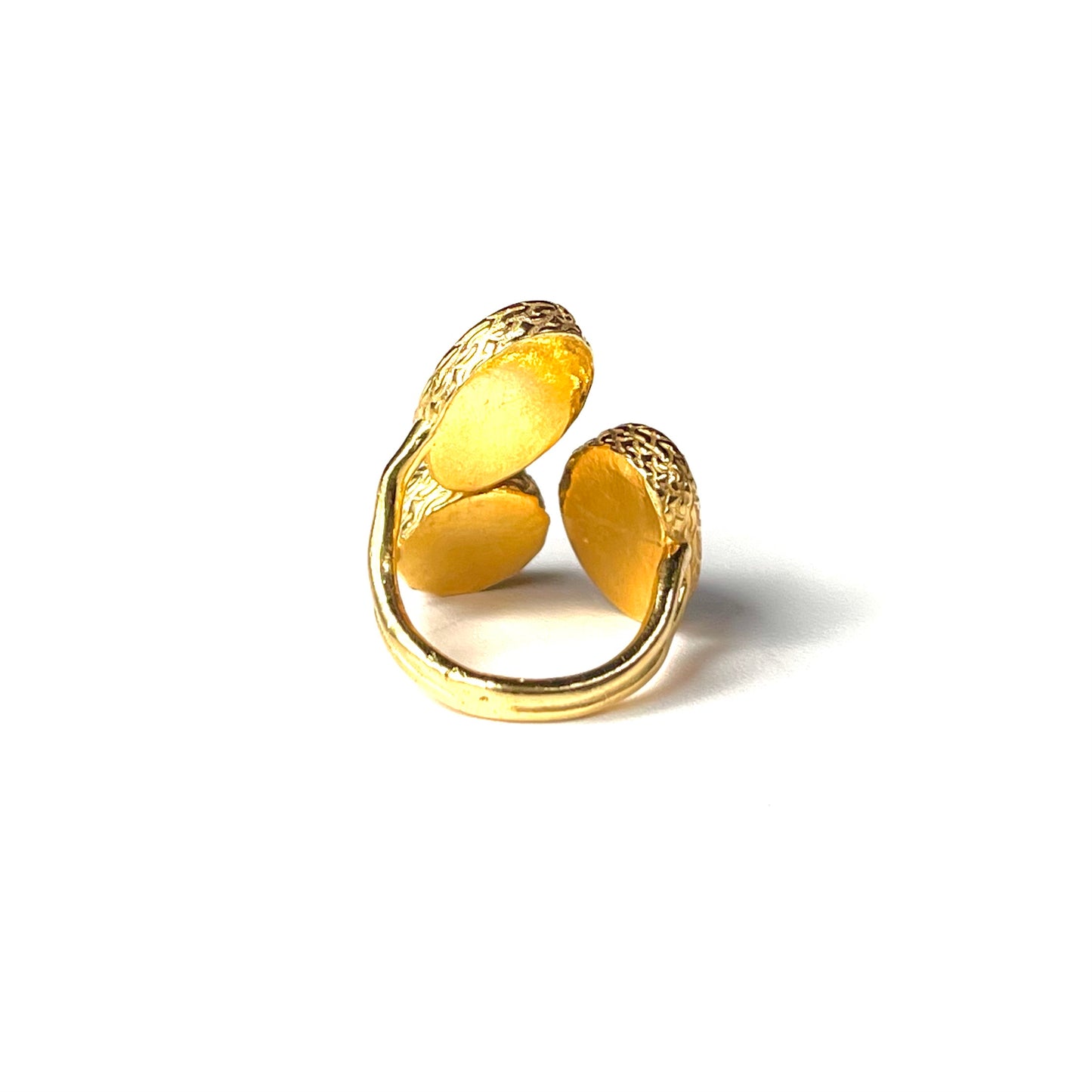 Glass 3stone ring