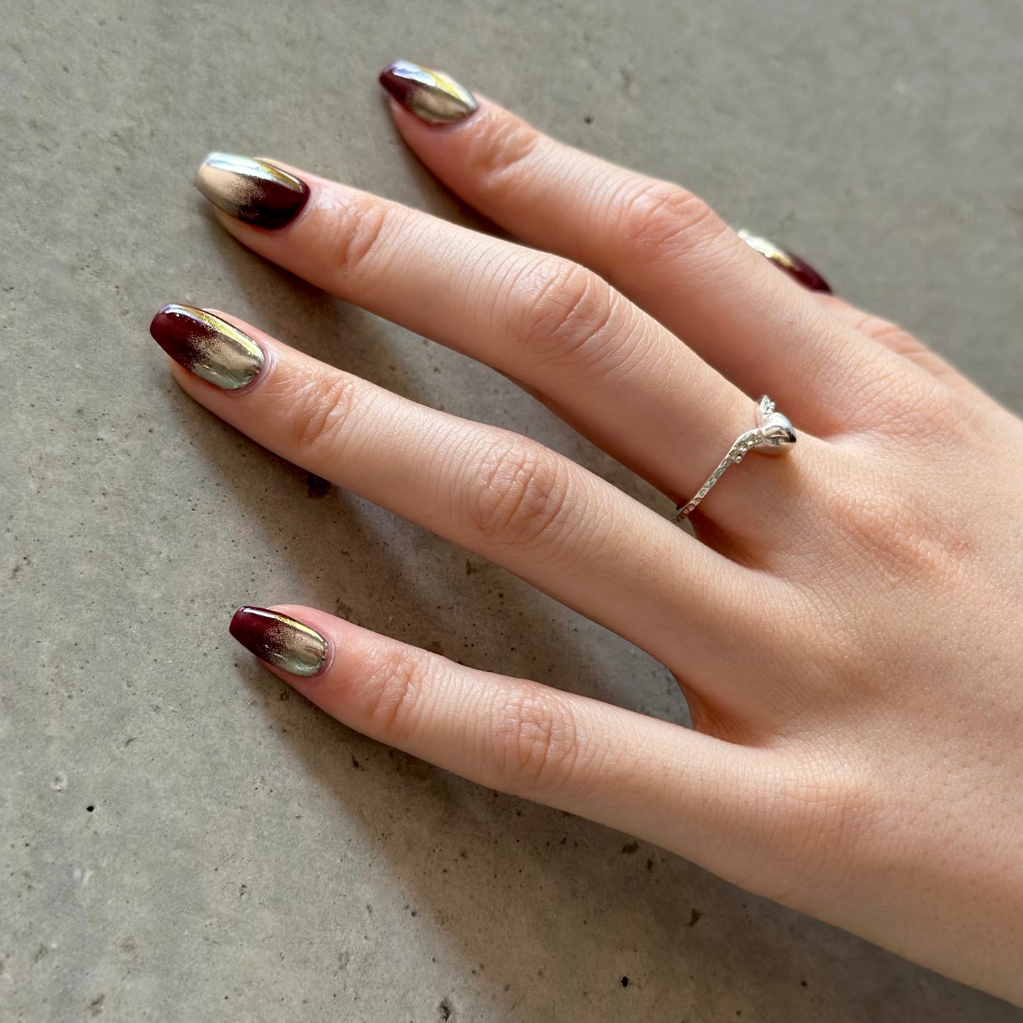 Heart plain ring 24