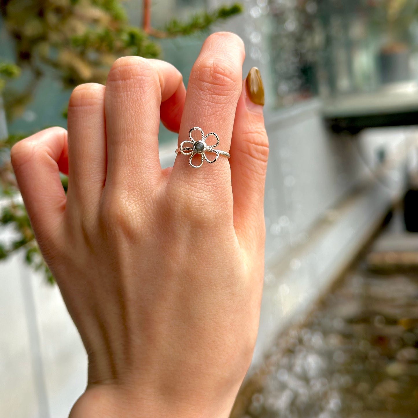 Flower design ring 7
