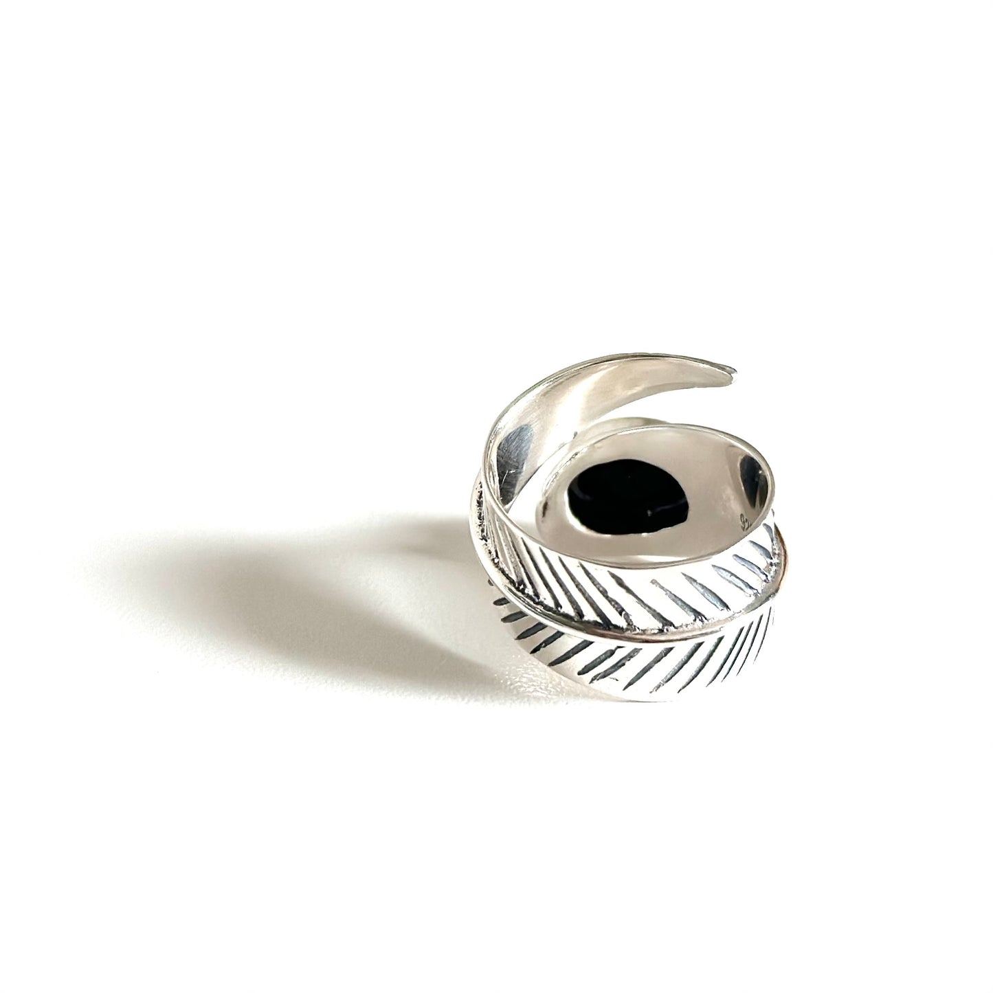 Feather design ring 2