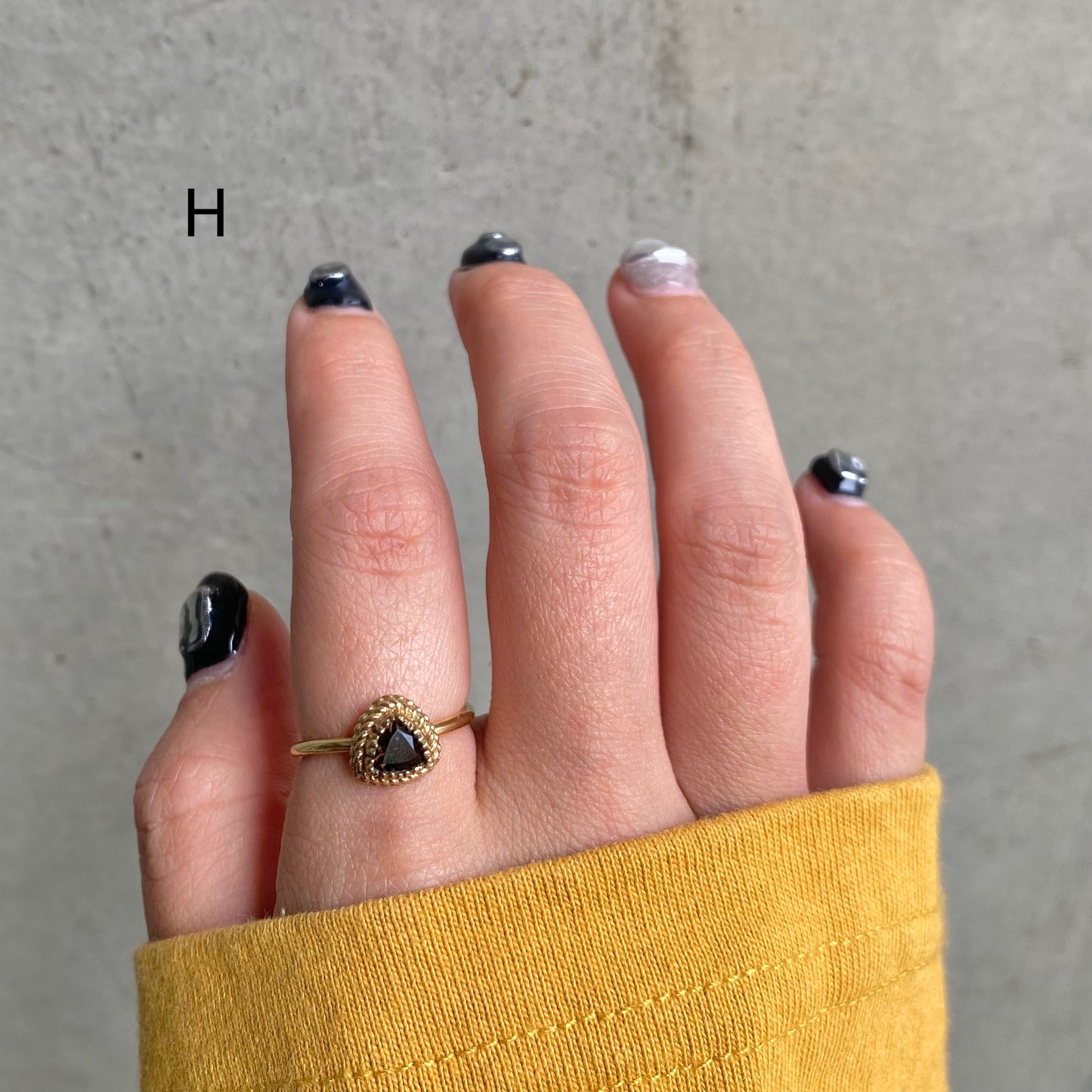 Brass petit ring〈brown〉