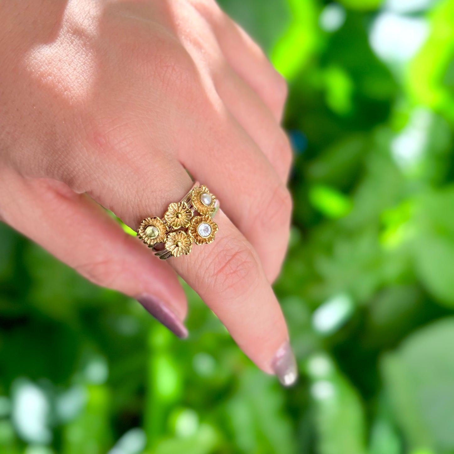 Flower stacking ring