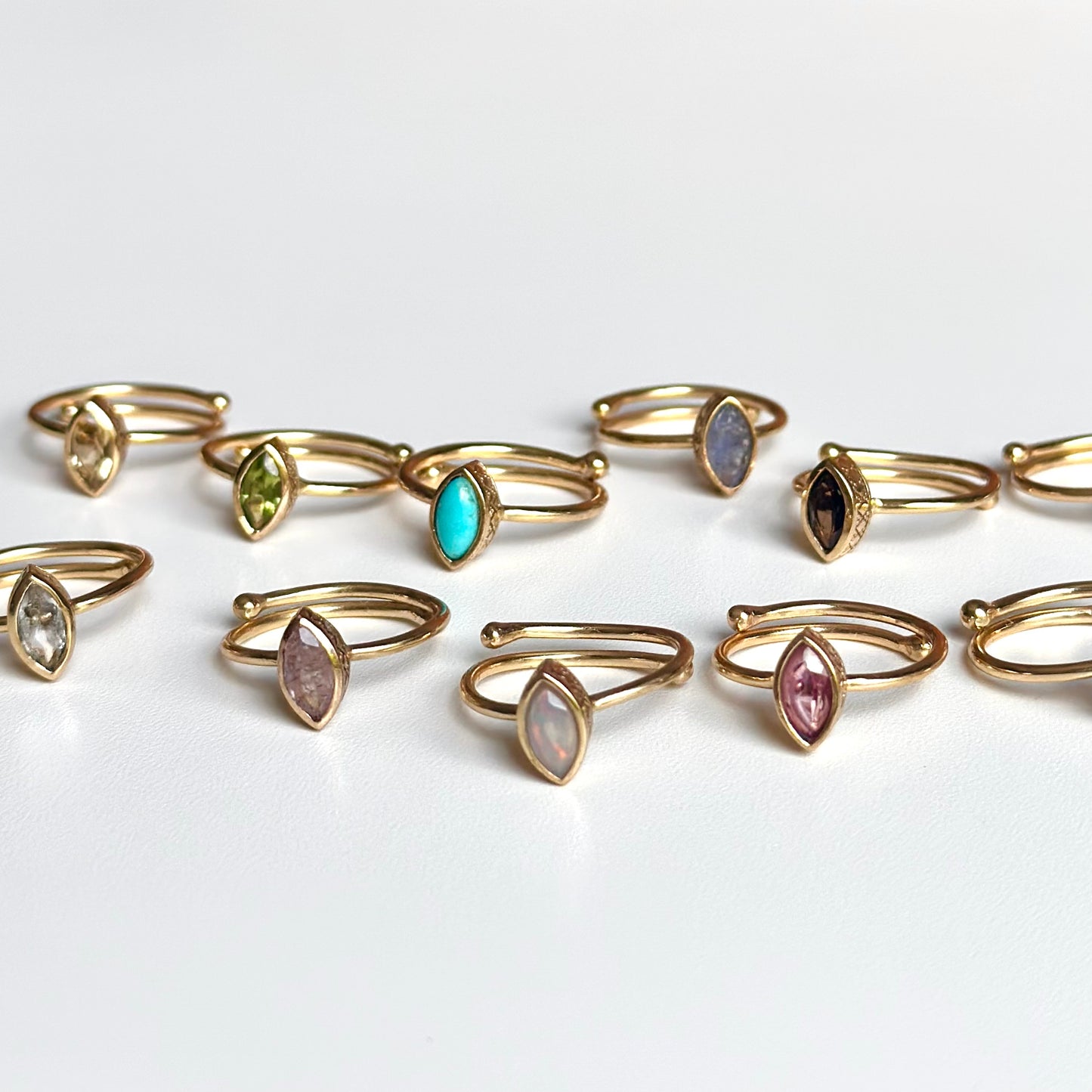 Brass petit ring 7