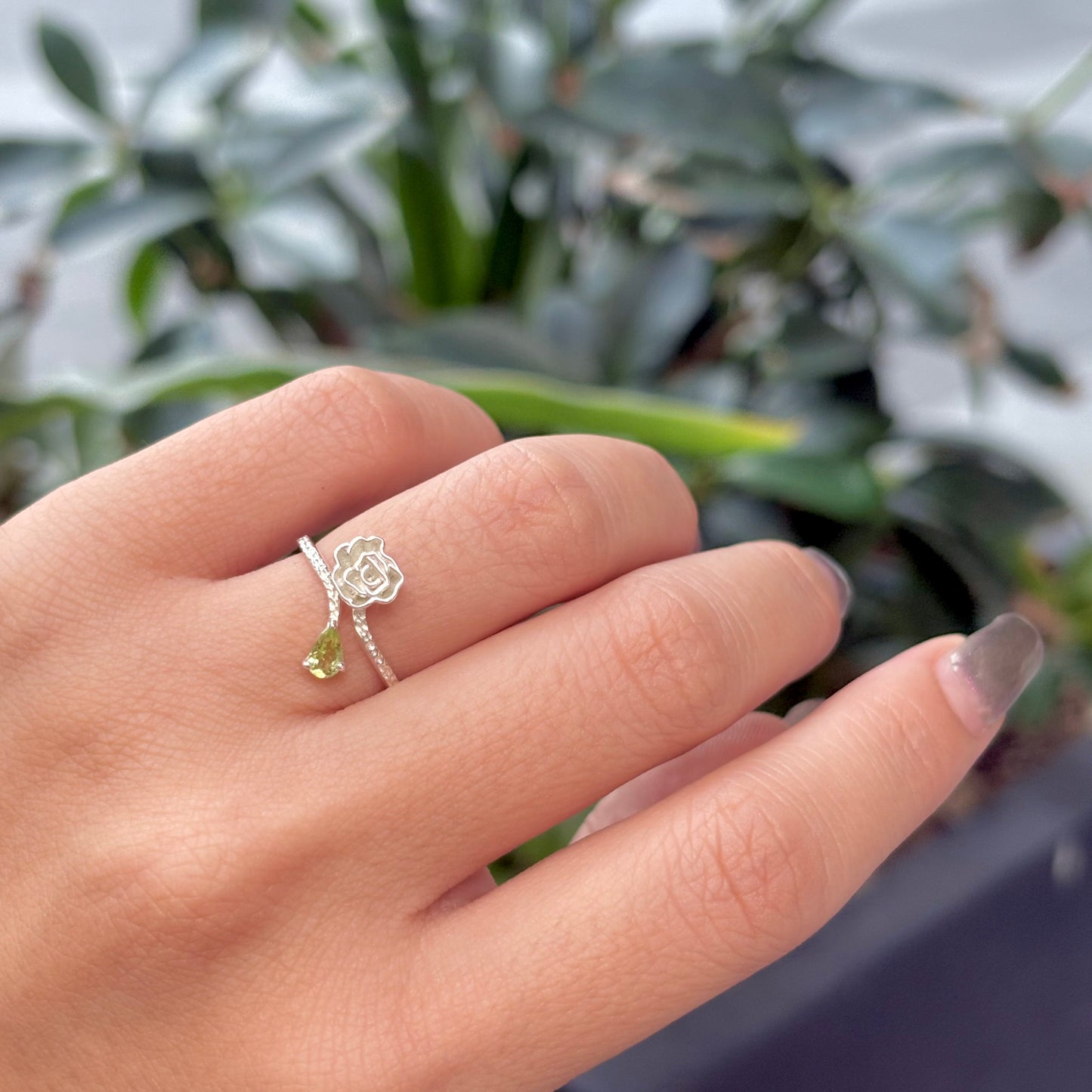 Flower design ring 19