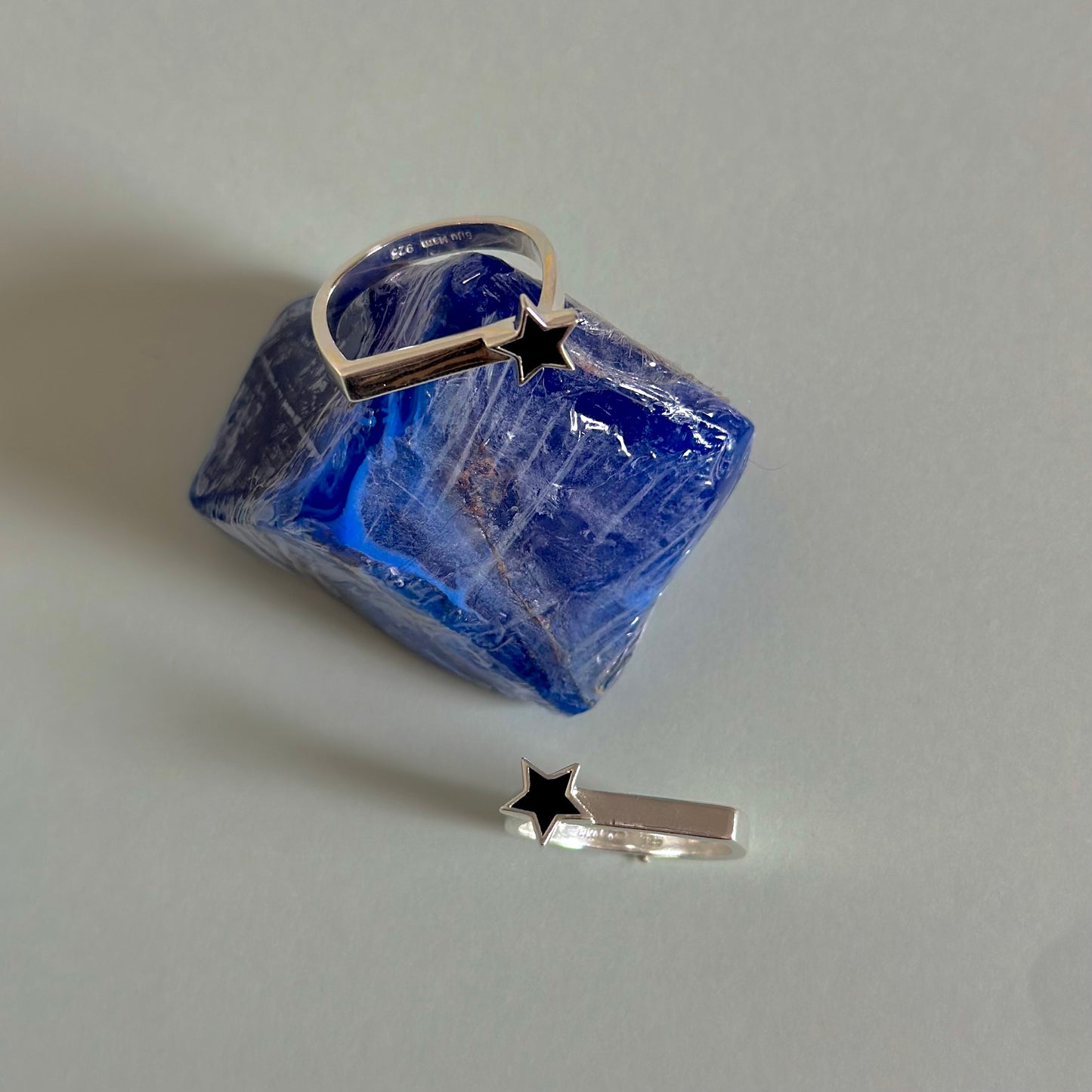 Star enamel ring 1