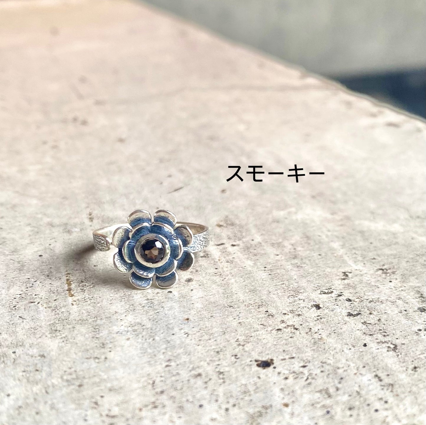 Flower design ring 3