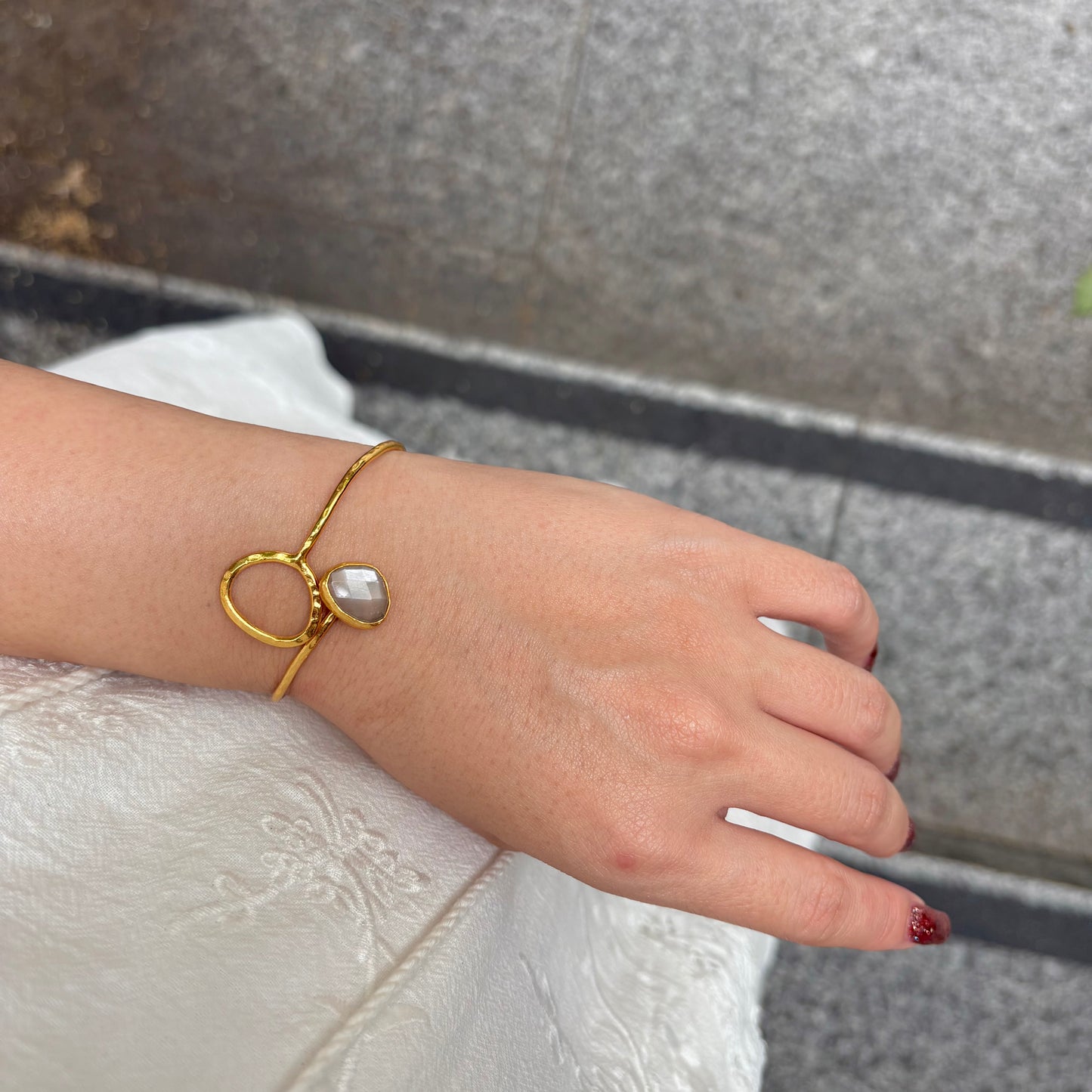 Brass 1stone bangle 2