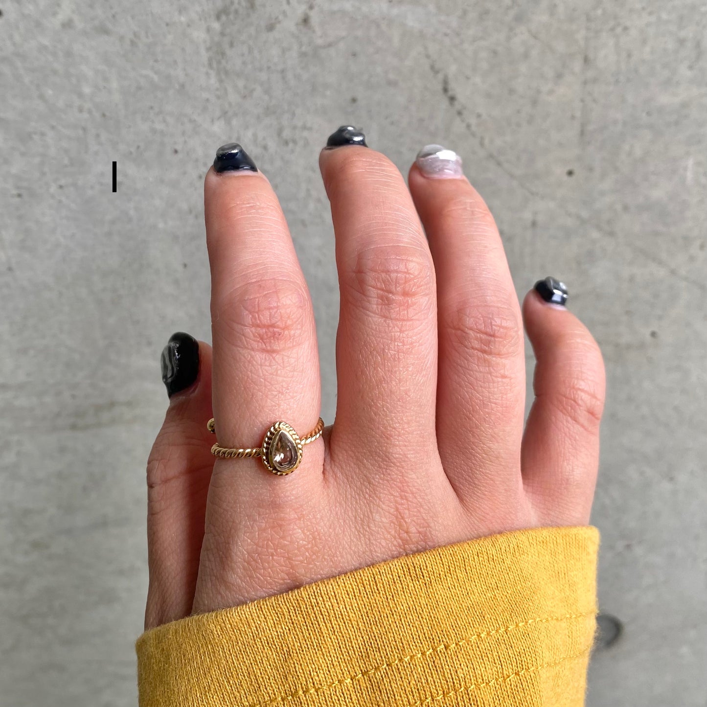 Brass petit ring〈brown〉