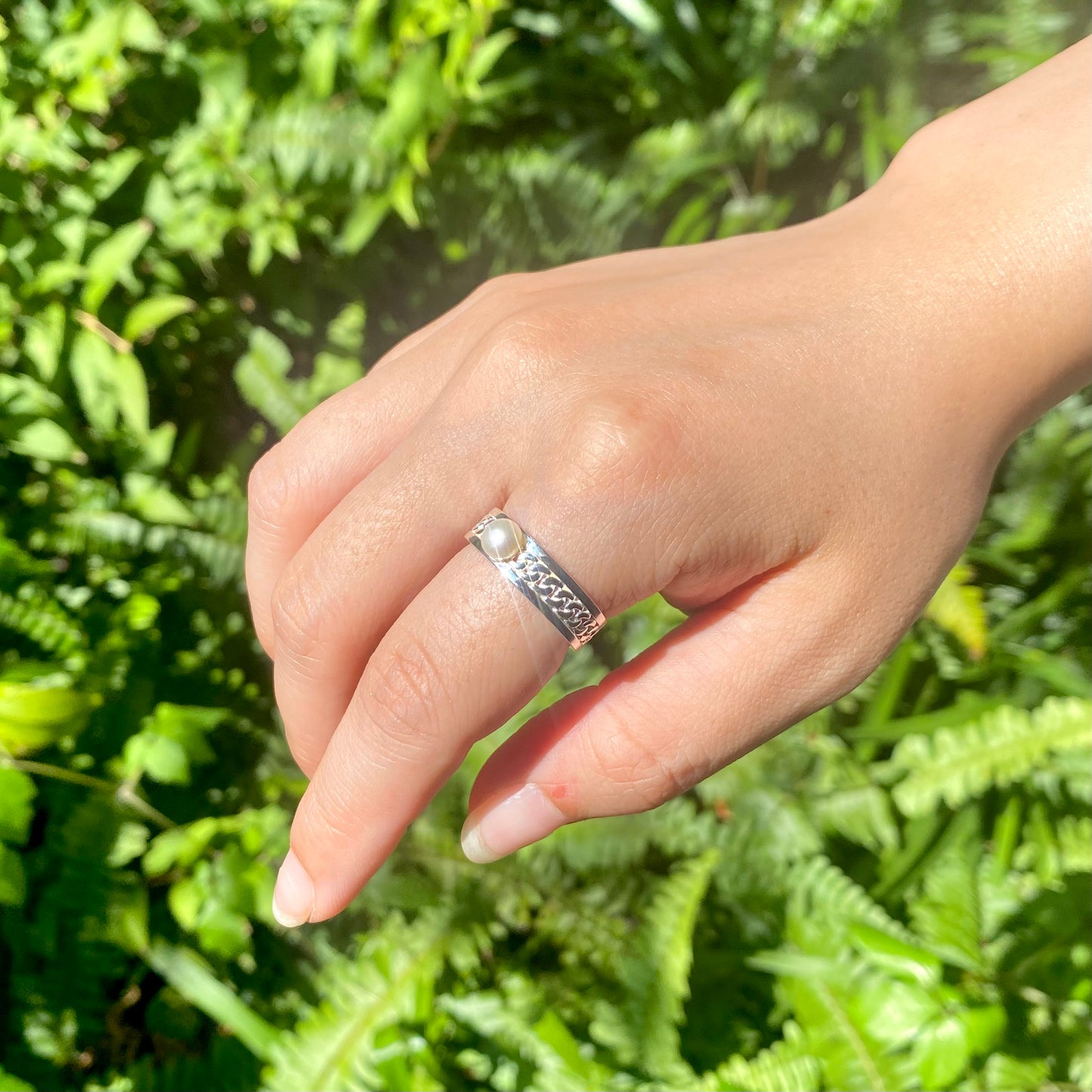 Pearl design ring 1