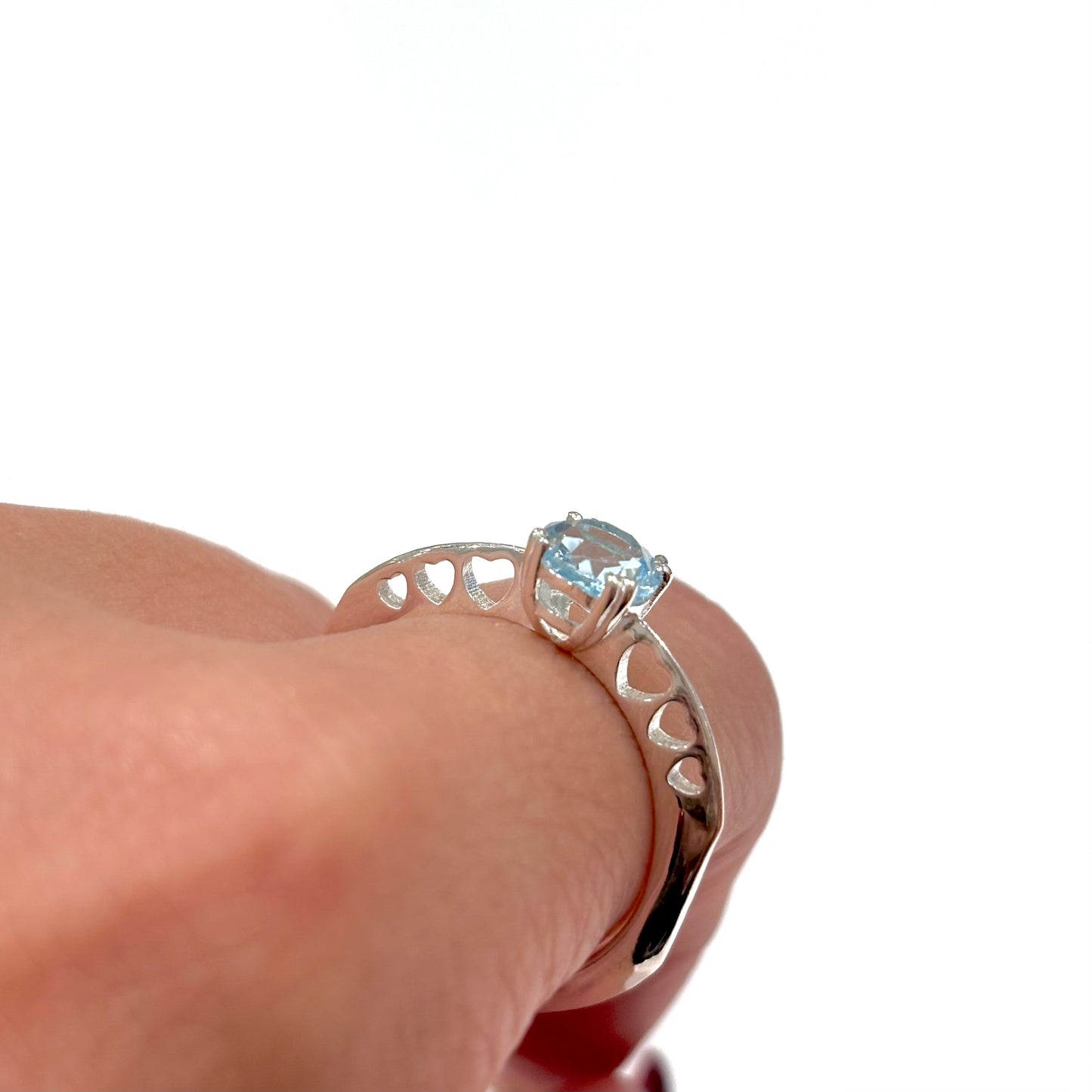 Heart design ring 〈Blue Topaz〉
