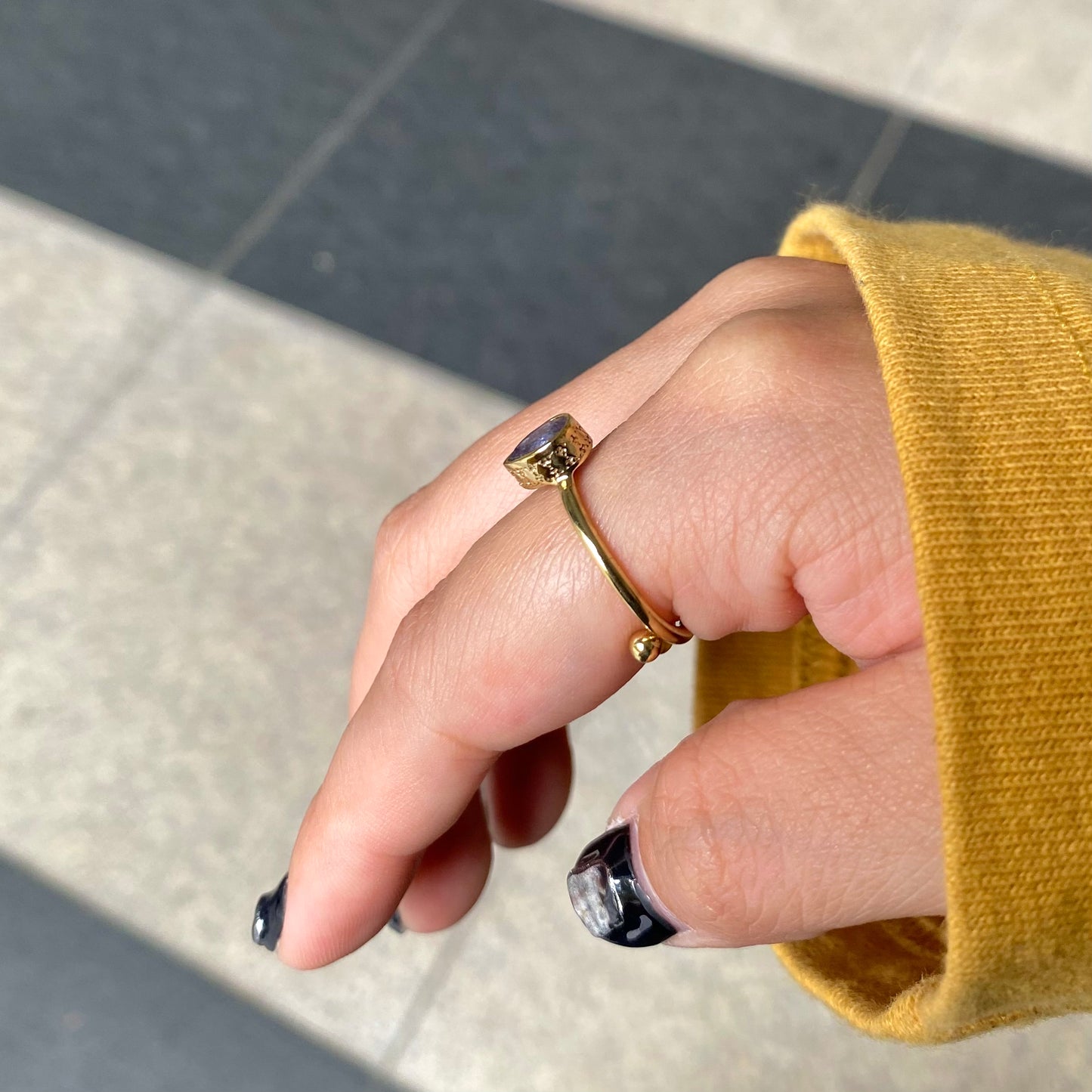 Brass petit ring〈blue〉