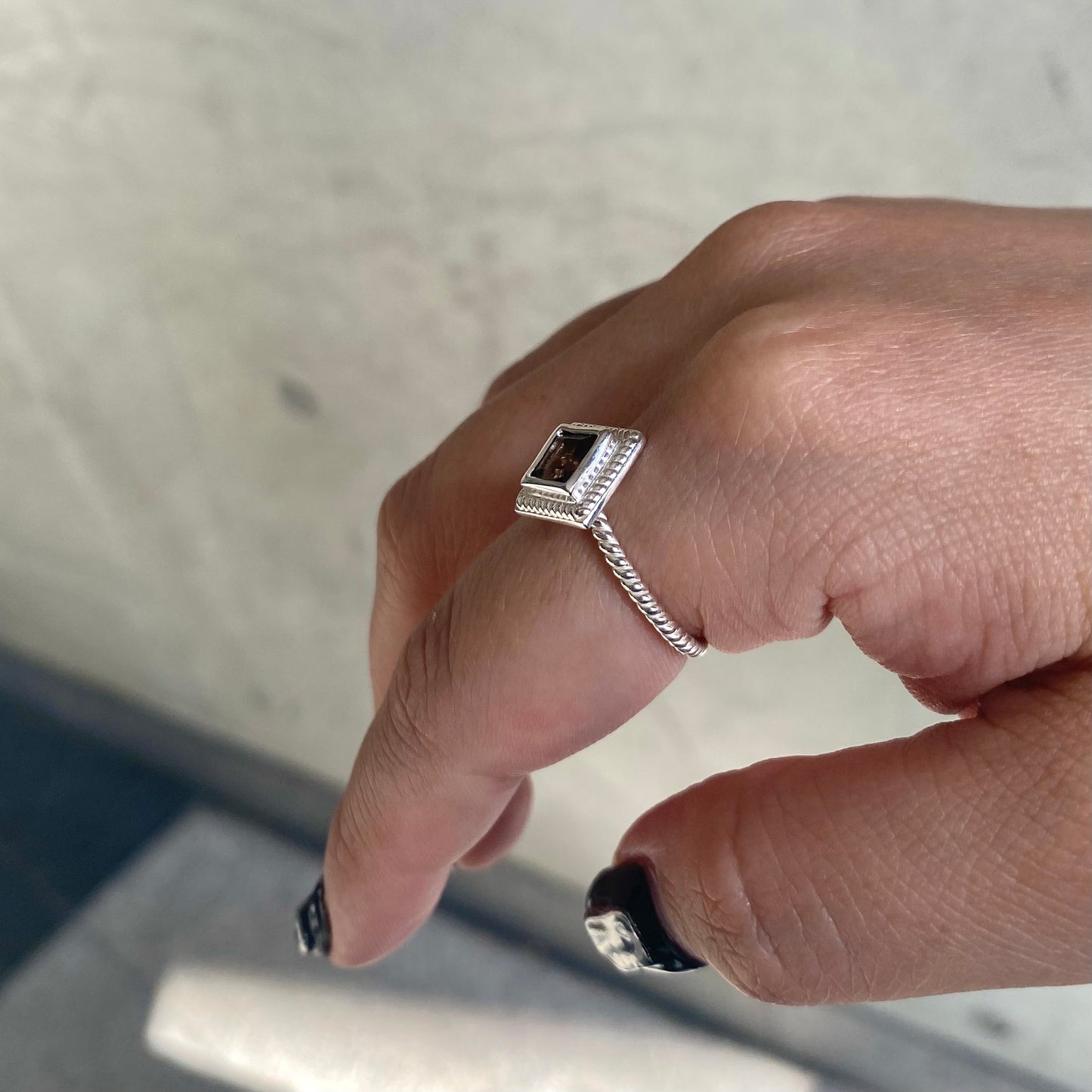 Silver925 petit ring〈brown/black〉