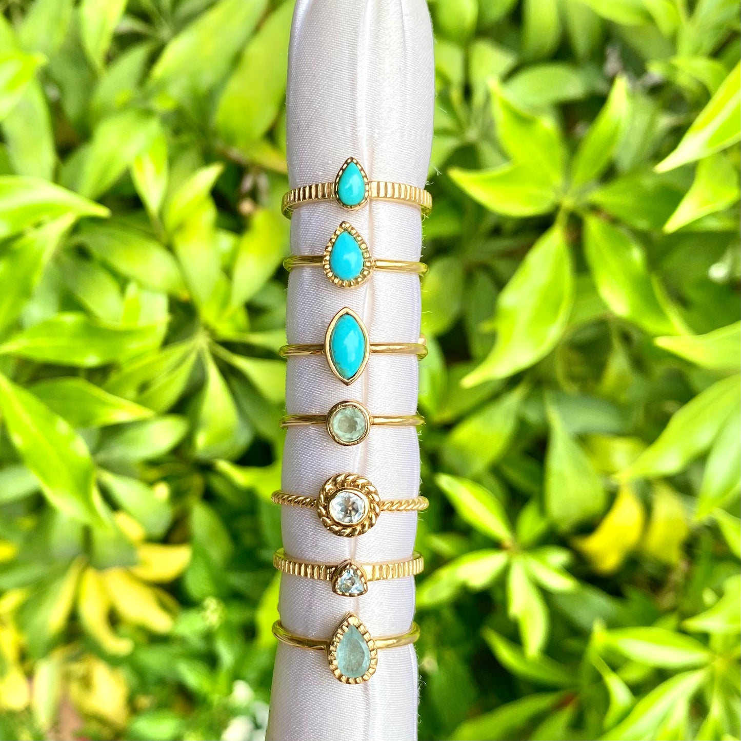 Brass petit ring〈blue〉