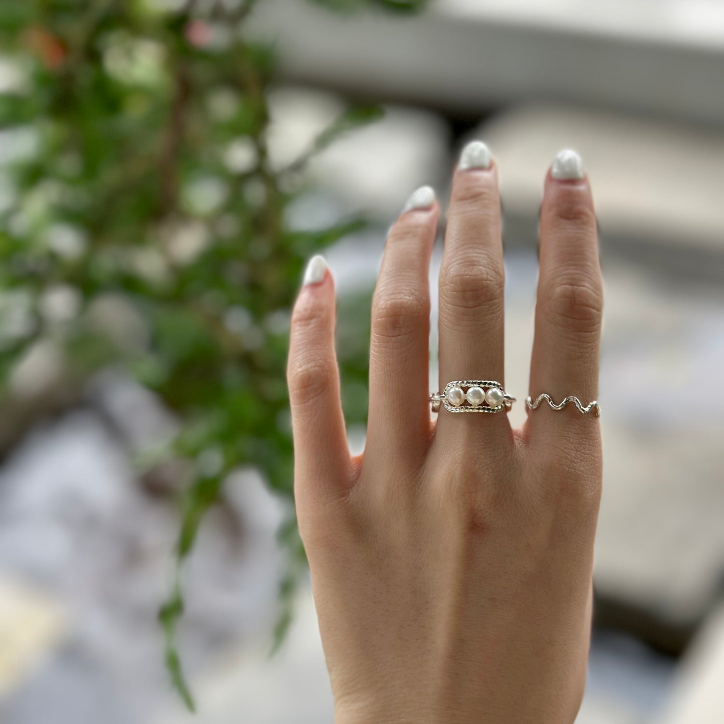 Pearl design ring 4