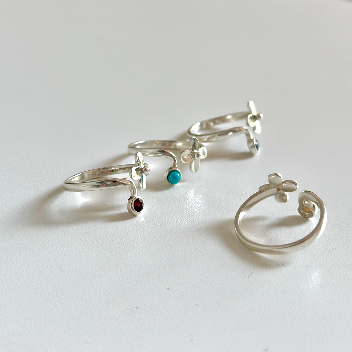 Flower design ring 4