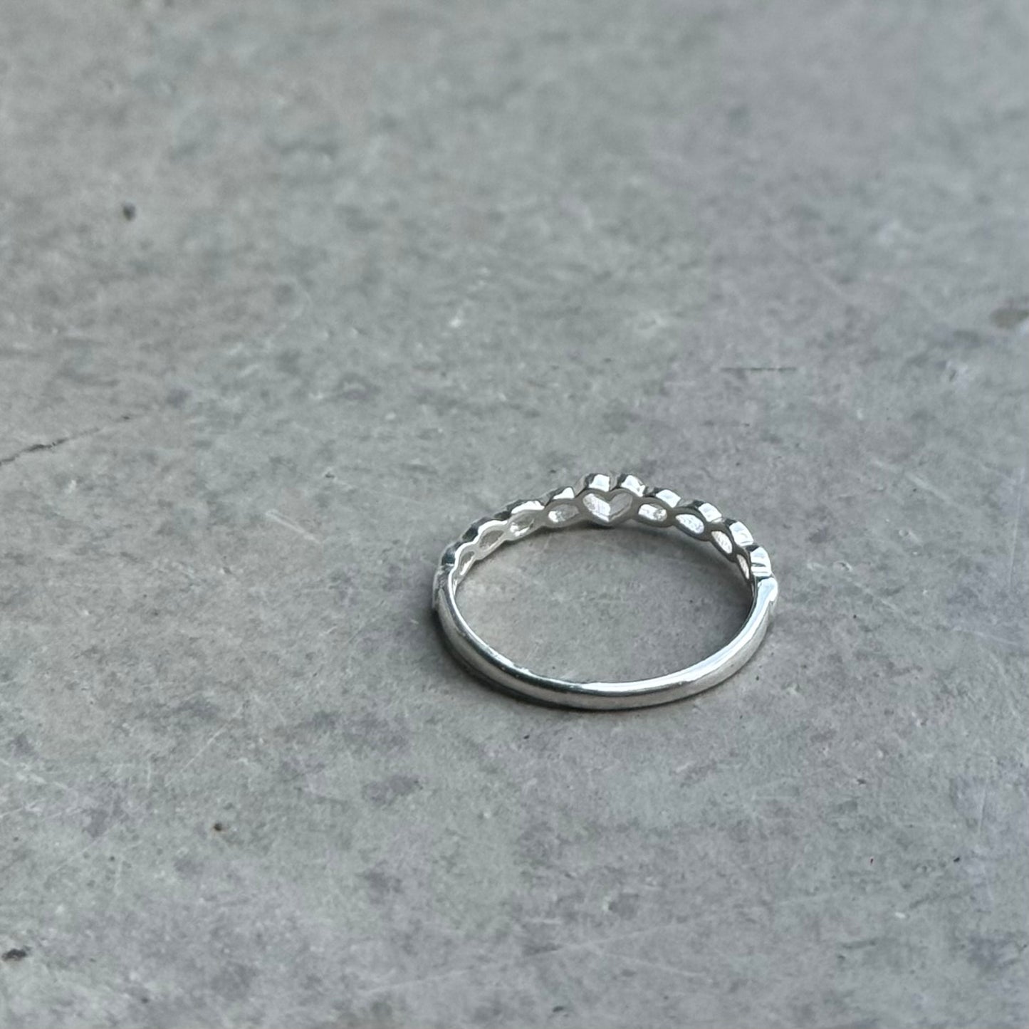 Heart plain ring 76