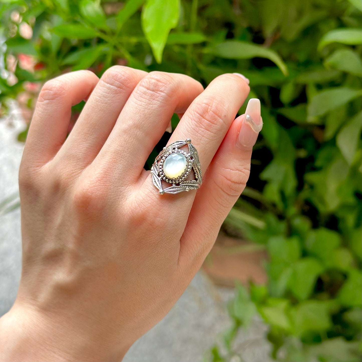White mother of pearl ring