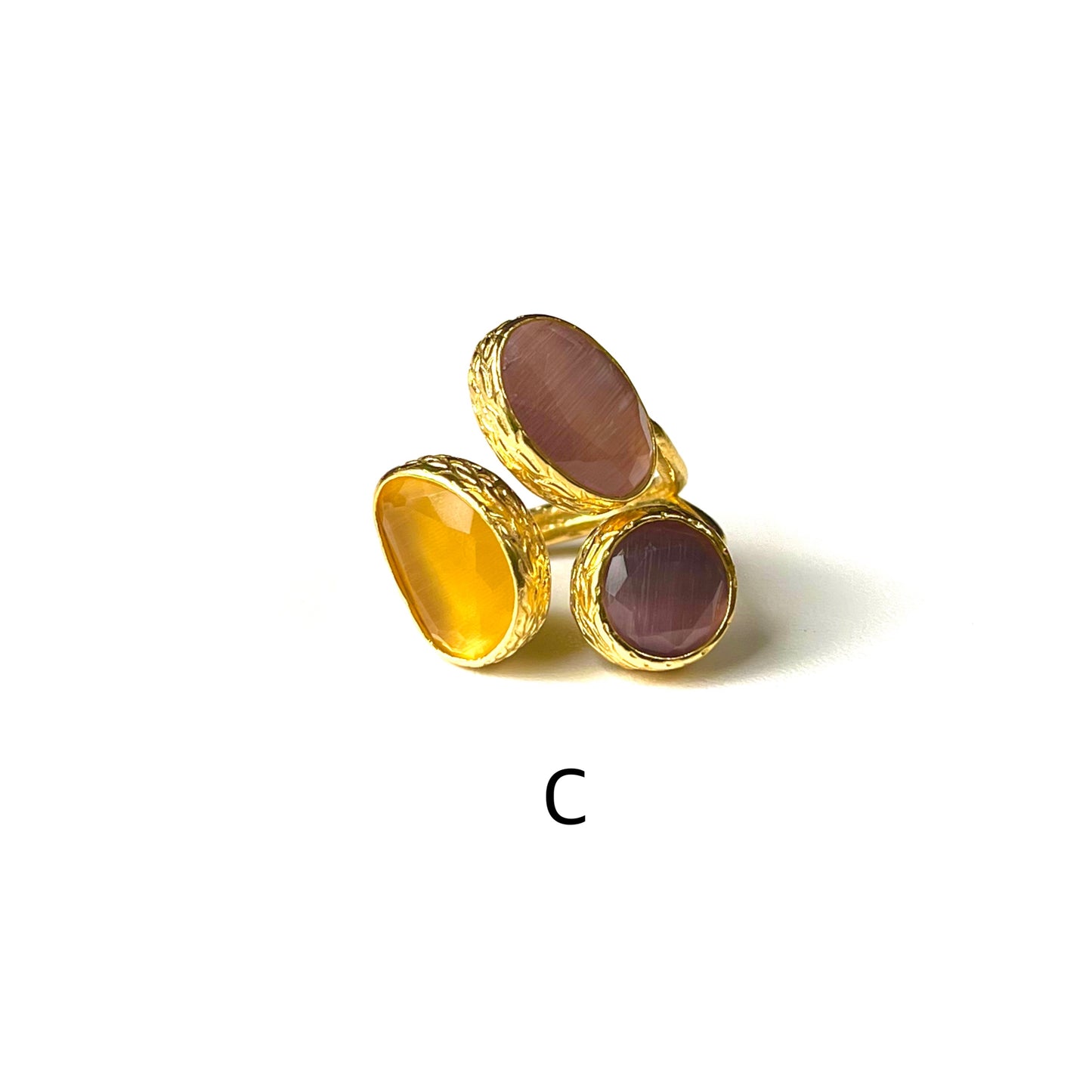 Glass 3stone ring