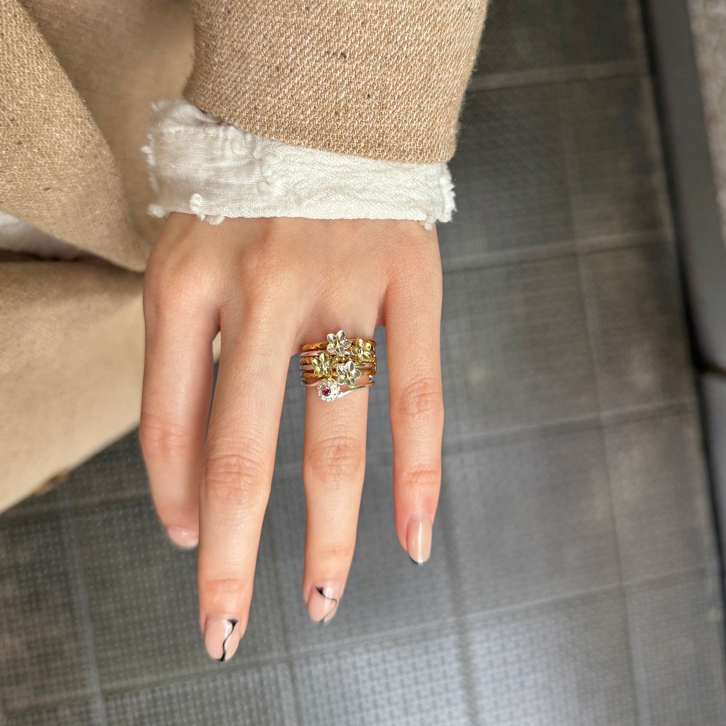 Stacking plain ring〈Flower〉