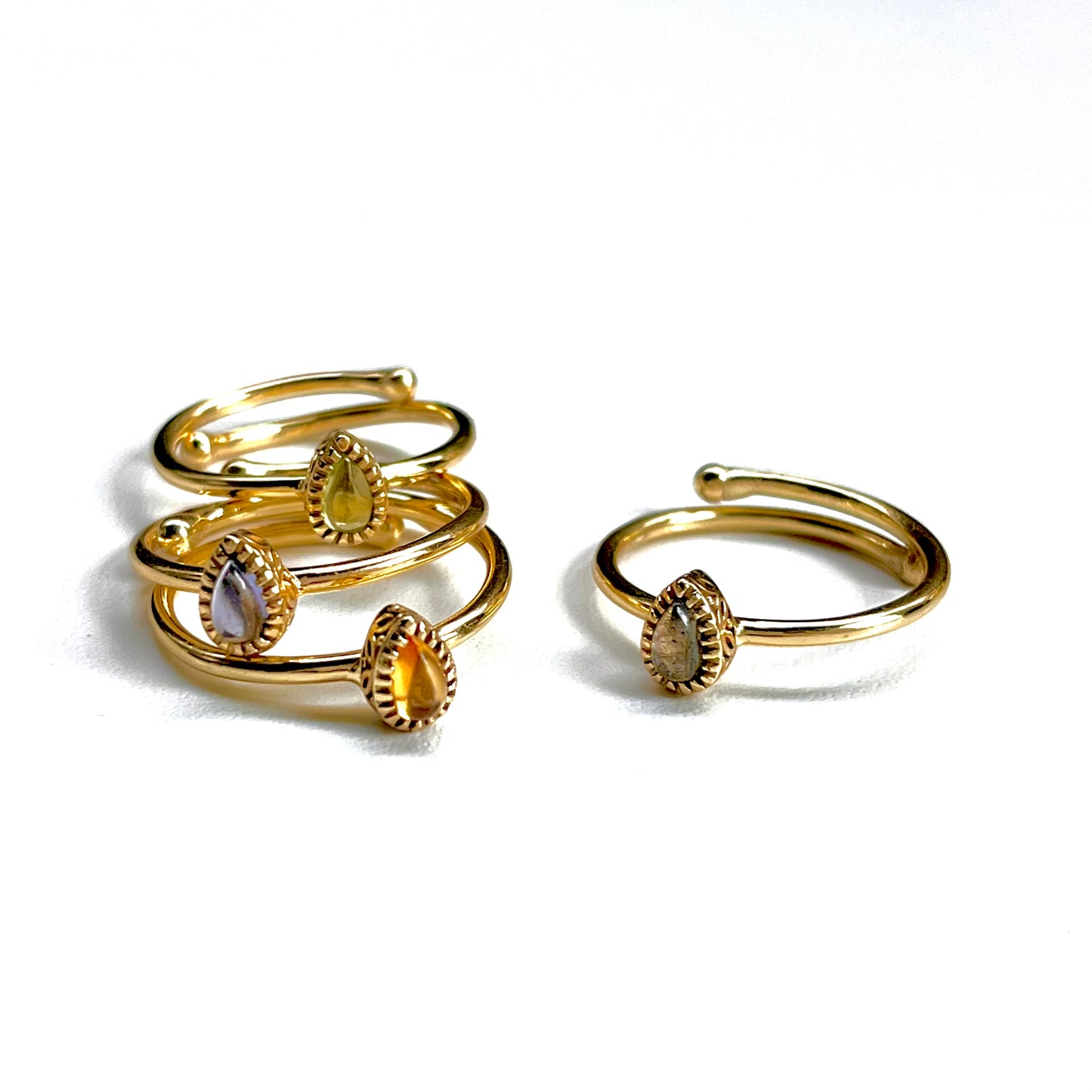 Brass petit ring 69